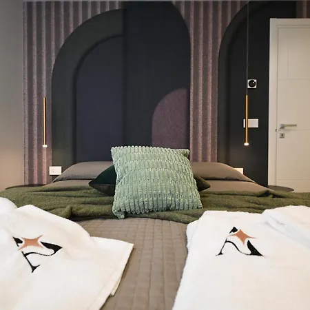 Aurisea Luxury - And